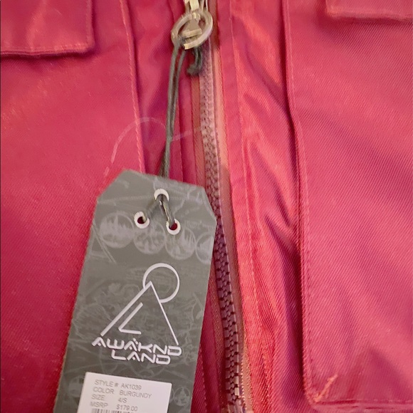 Brand New Winter Jacket - Picture 2 of 3